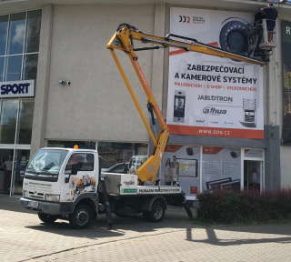 NISSAN Cabstar plošina 17m